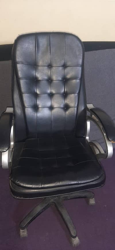 best office chair in resonable price