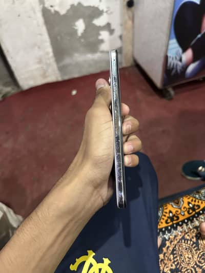 Vivo y29