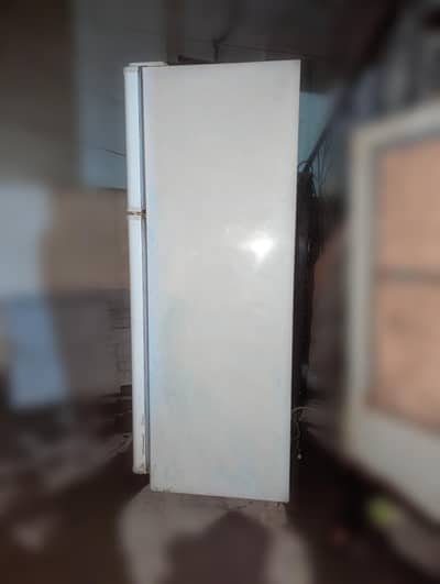 Dawlance fridge small size