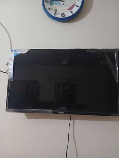 32 " LED orient  for sale in defence more Walton road lahore cantt