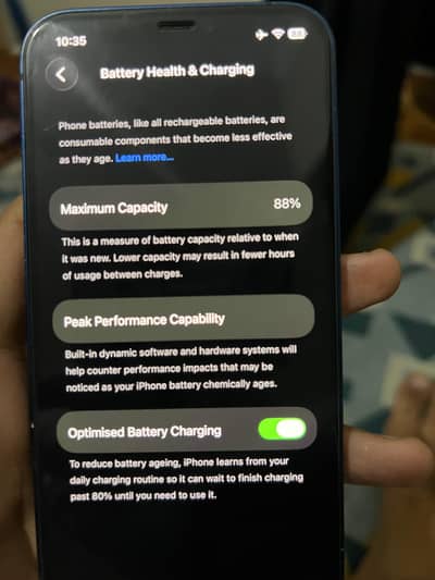 Apple iPhone 12