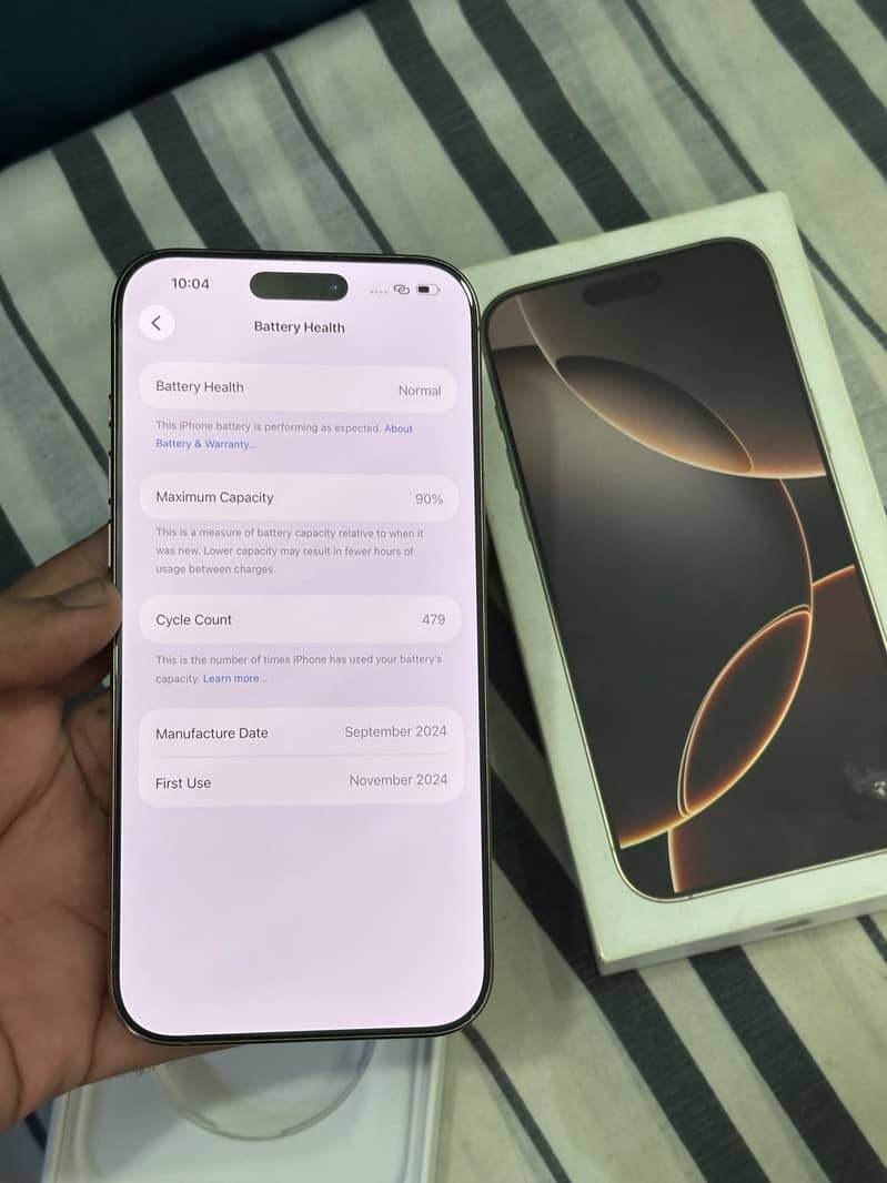 iPhone 16 Pro Max 2