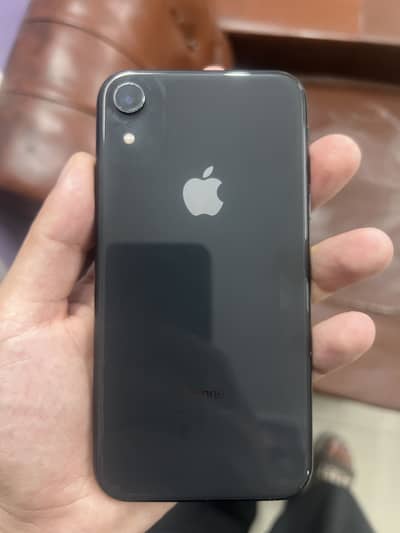 iPhone XR 64 gb