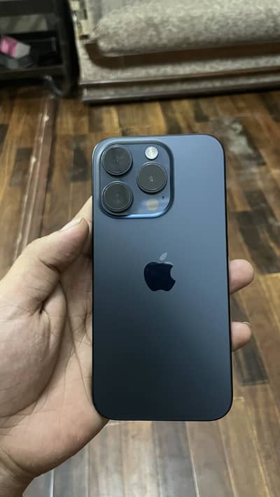 Apple iPhone 15 Pro