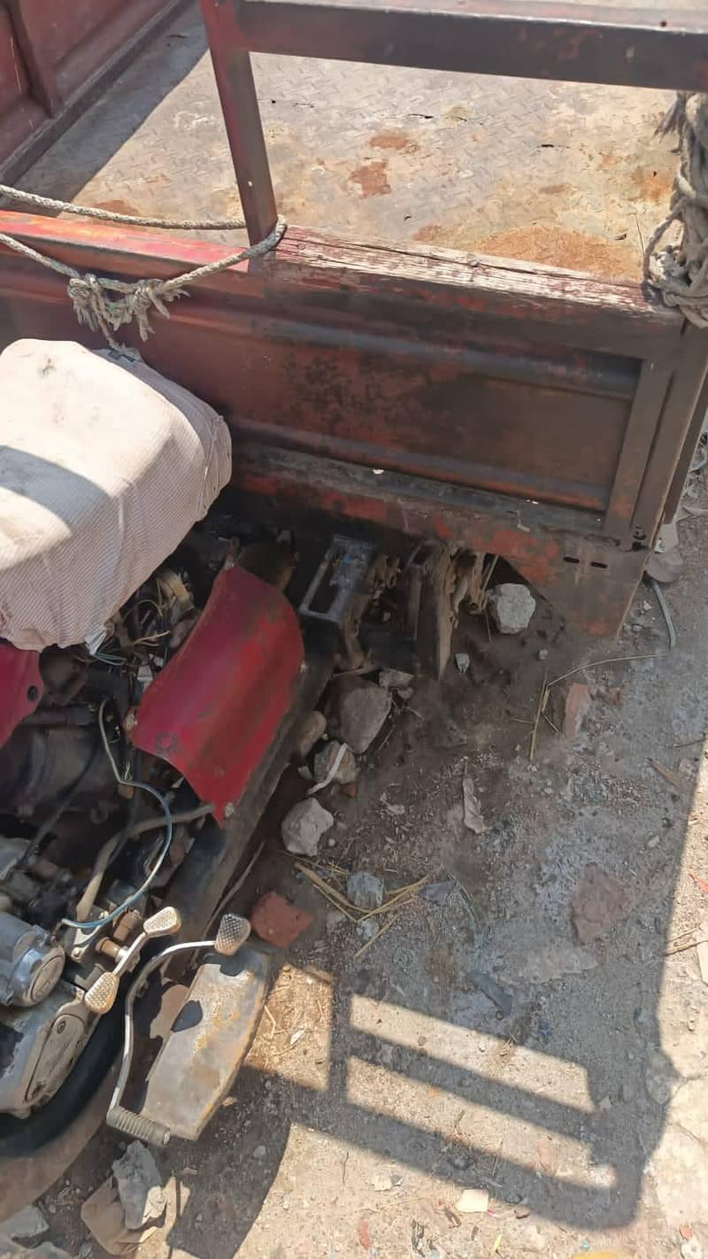 loader rickshaw 1