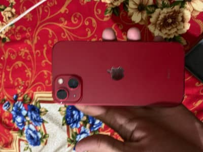 Apple iPhone 13