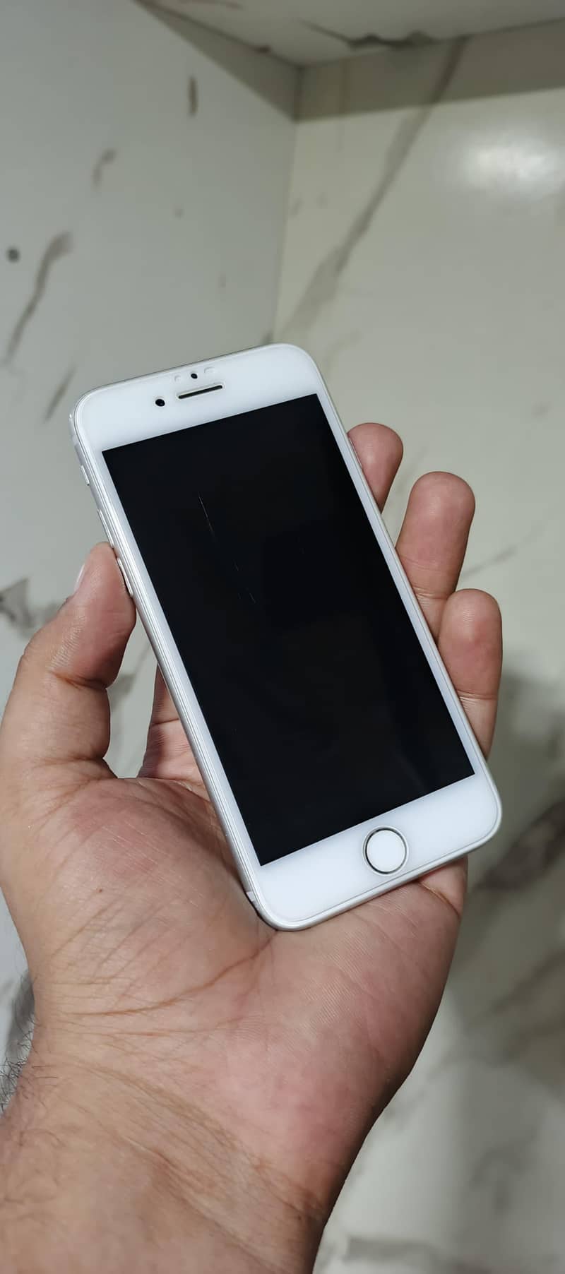 Apple iPhone 7 2