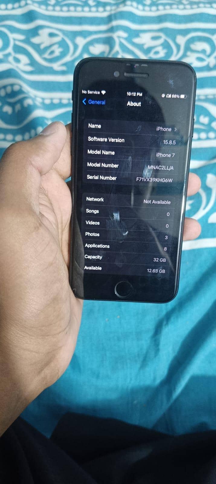 Apple iPhone 7 6