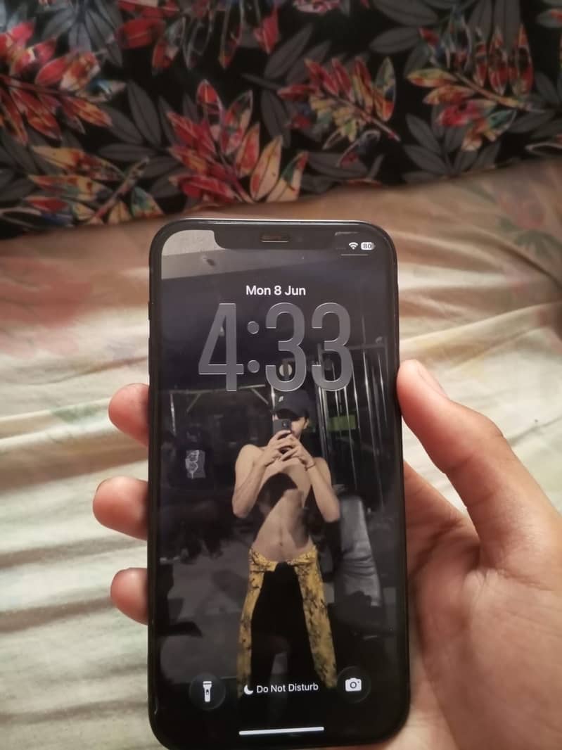 IPhone 12 0