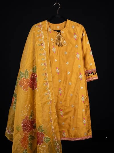 Dress sell