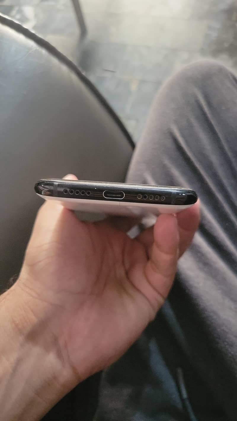 One Plus 6T 2