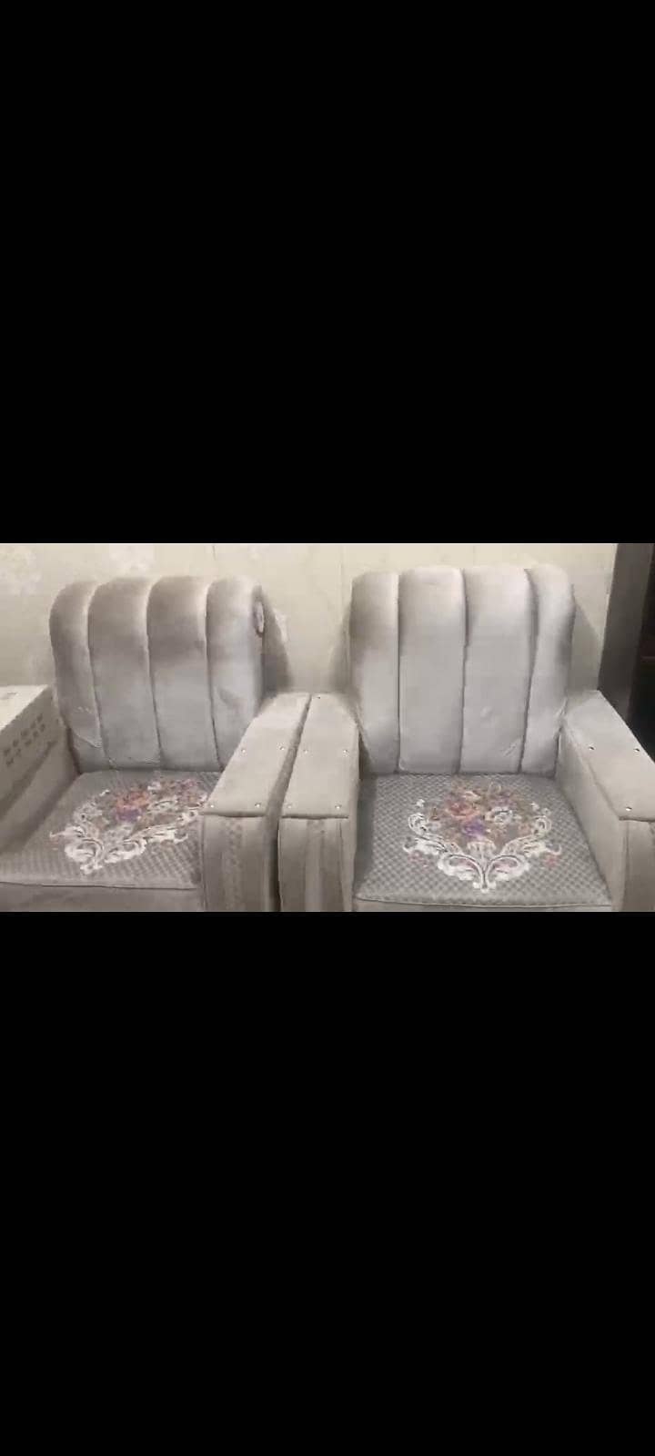 7 setter sofa 2