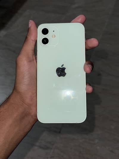 Apple iPhone 12