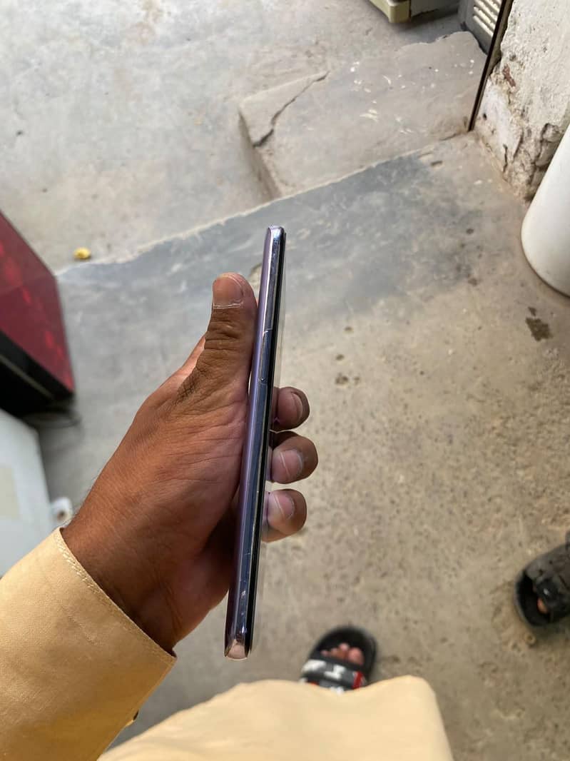One Plus 9R 2