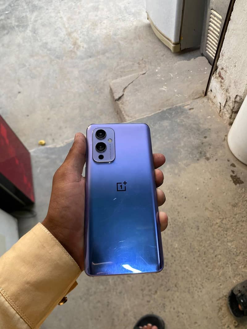 One Plus 9R 4