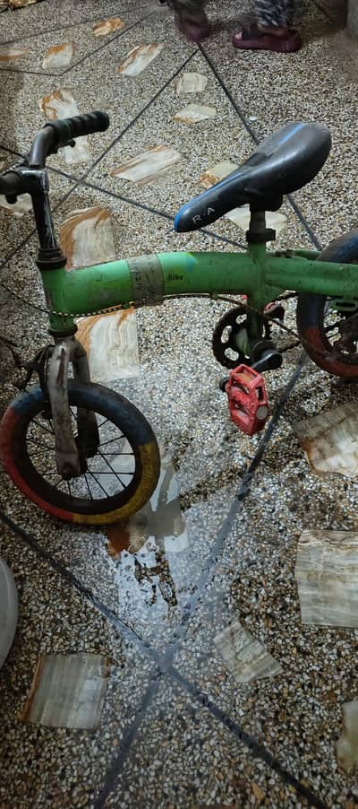 cycle dor kids. imported