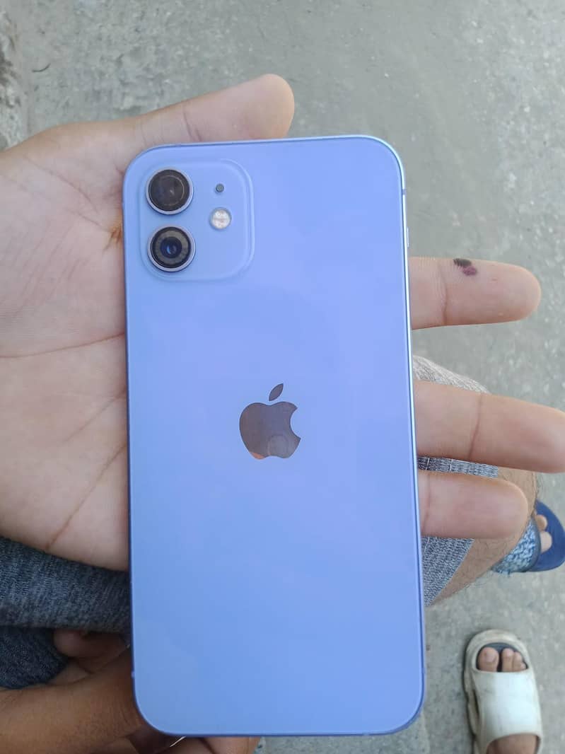 Apple iPhone 12 0