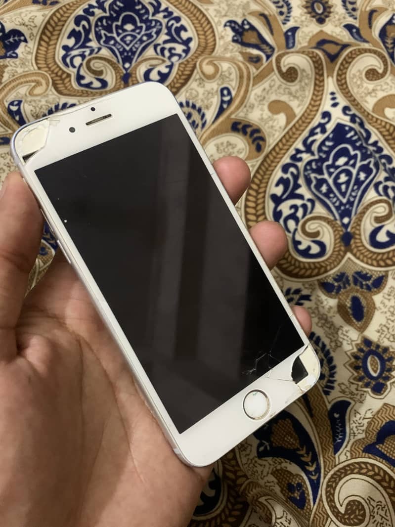 Apple iPhone 6S 1