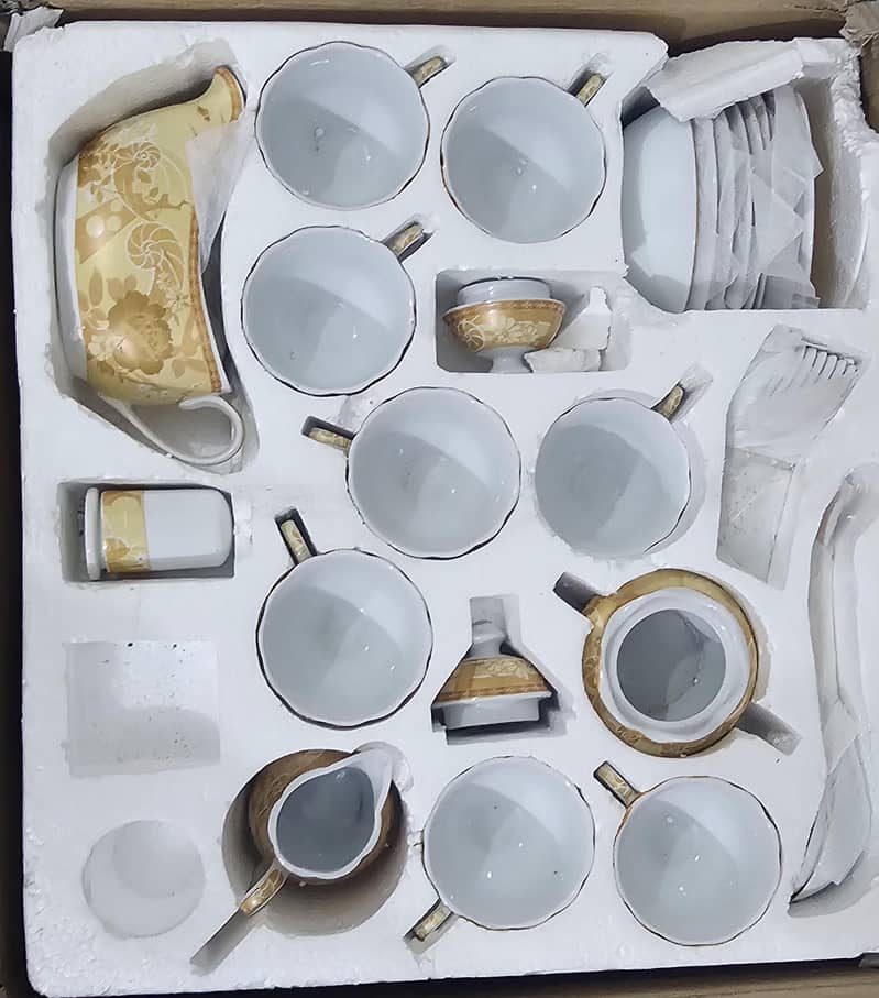 Dinner set 4