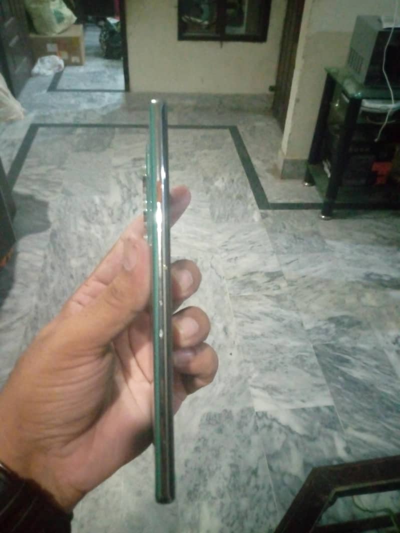 Tecno CAMON 40 Pro 2