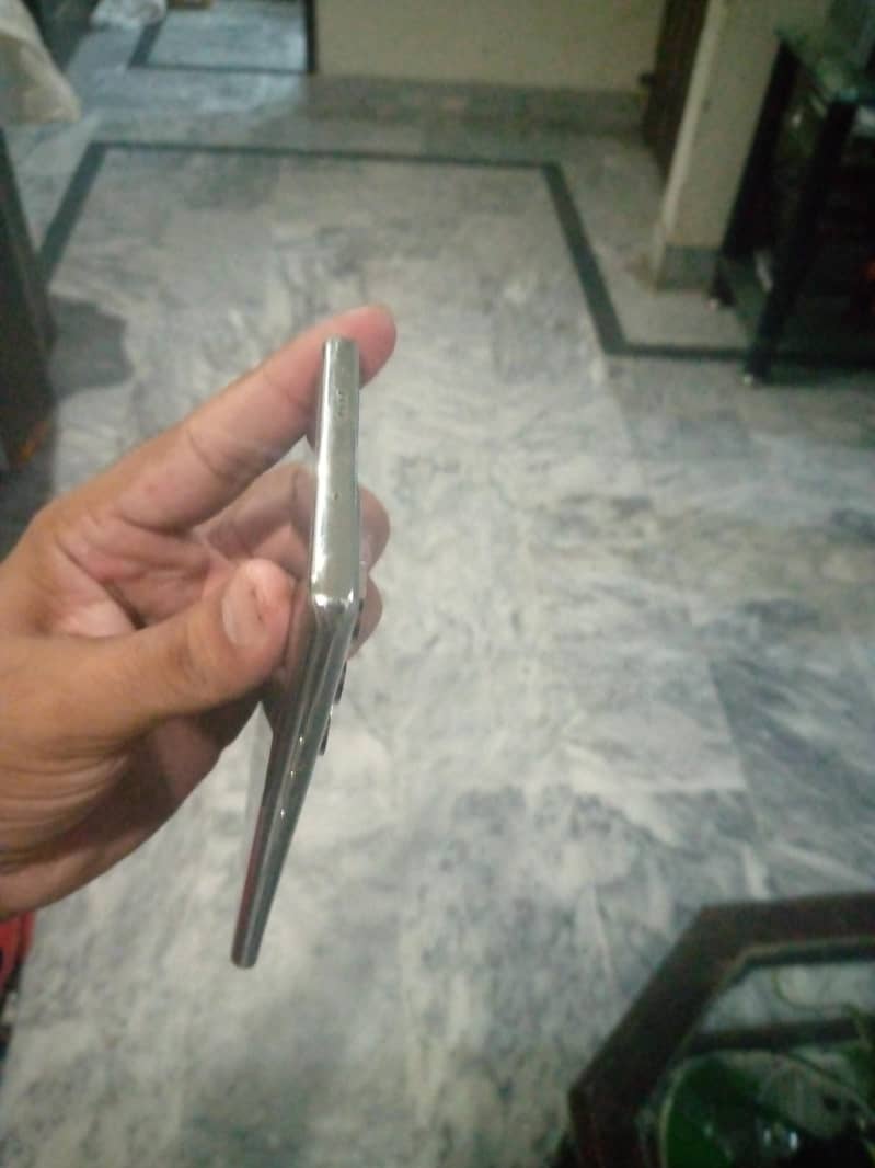 Tecno CAMON 40 Pro 3