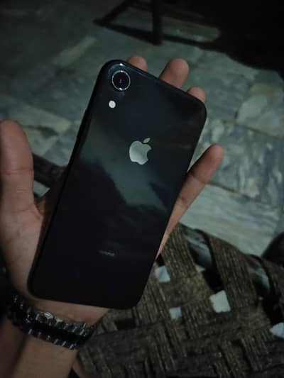 Apple iPhone XR