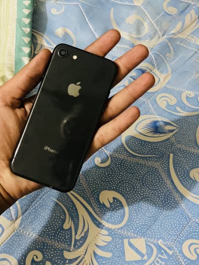 Apple iPhone 8 exchange posibal