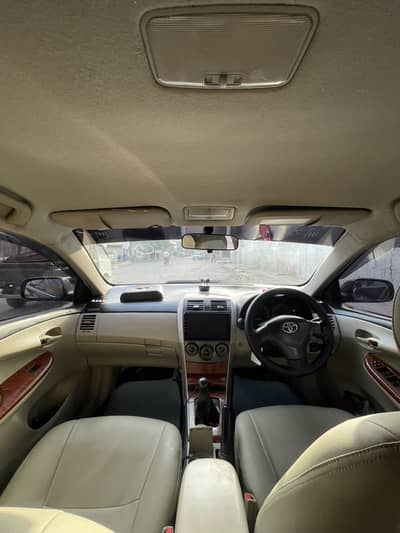 Toyota Corolla GLI 2012