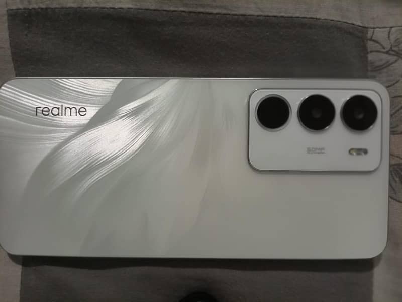Realme C71 0