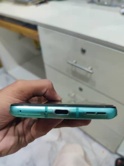 One Plus 8t