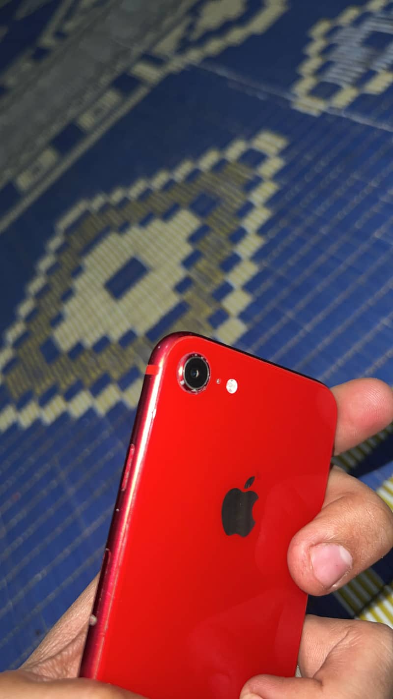 Apple iPhone SE 0