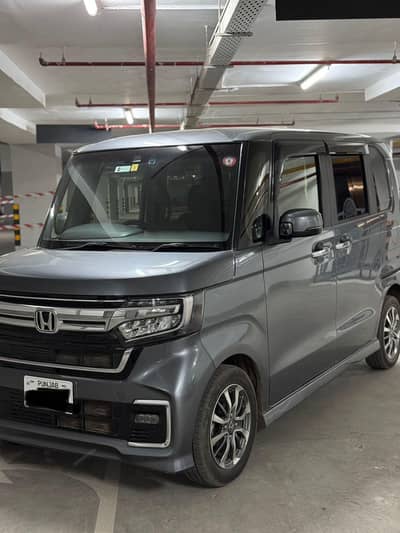 Honda N Box Custom 2021