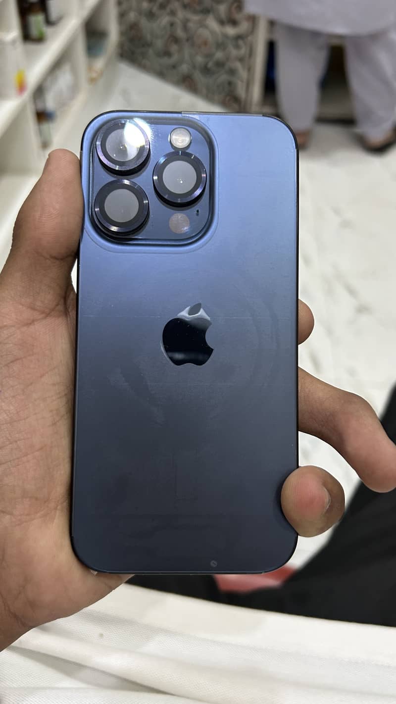 iPhone 15 pro 0
