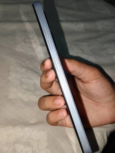 Tecno Spark 6 bht bhtreen condintion ma