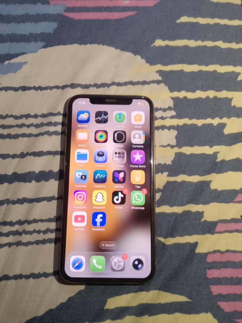 Apple iPhone 11 Pro 0