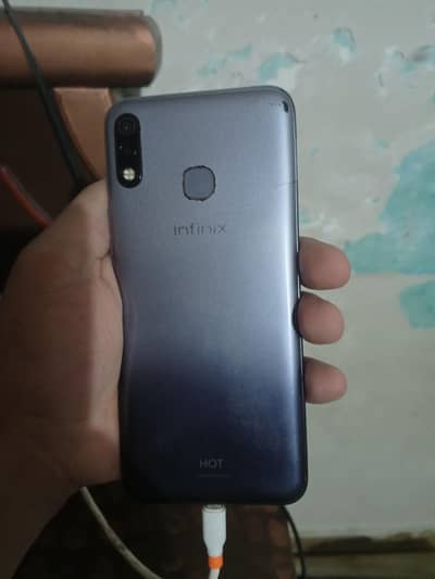 Infinix Hot 8 Lite