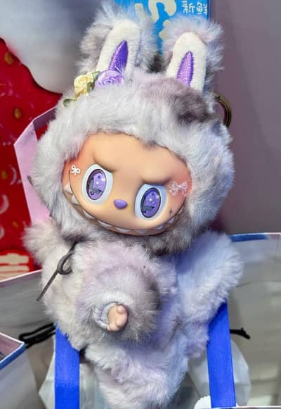 labubu pop Mart toy 7 inches /17cm original size