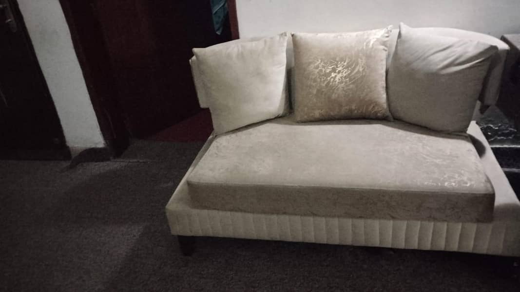 3 sofa set 0