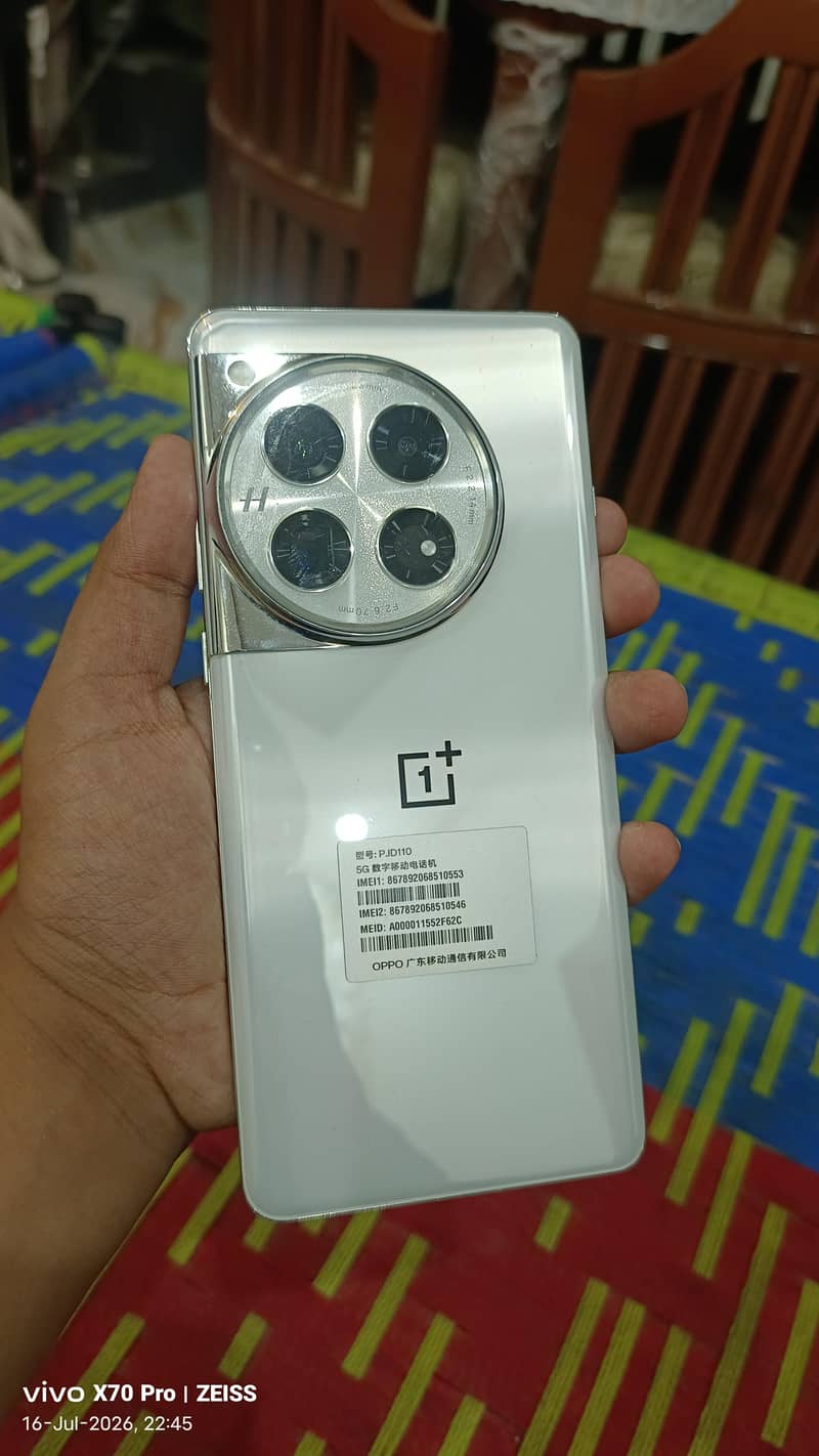 One Plus 12 3