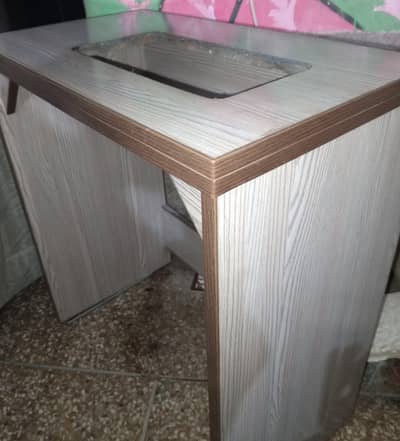 Sewing/ Stitching machine With Table