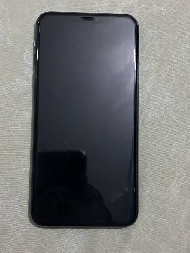 Apple iPhone 11 Pro Max 2