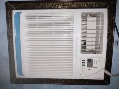 Super General 3.5 Ton Window AC – Good Condition.