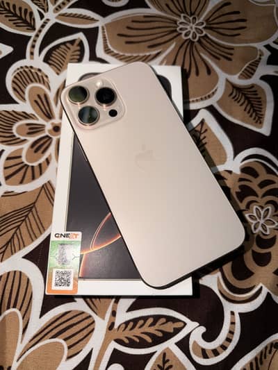 Apple iPhone 16 Pro Max