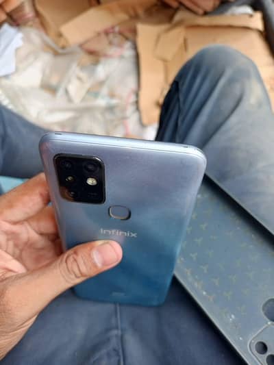 Infinix Hot 10