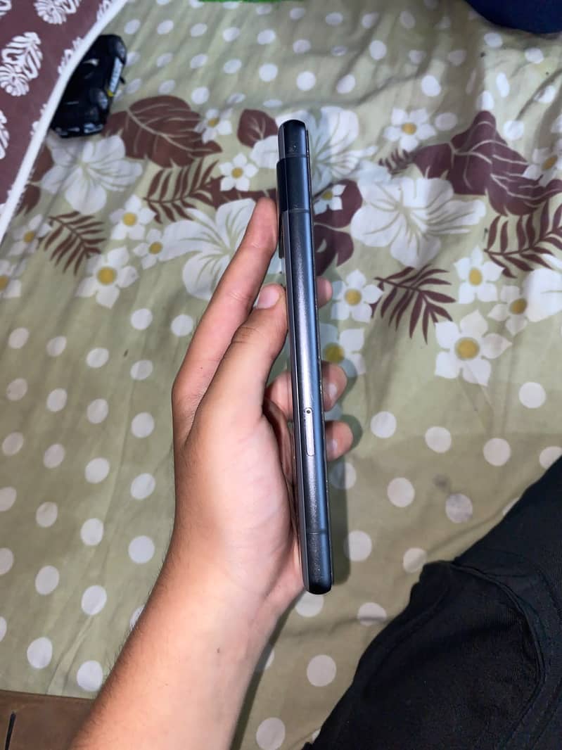 Google Pixel 7a 4
