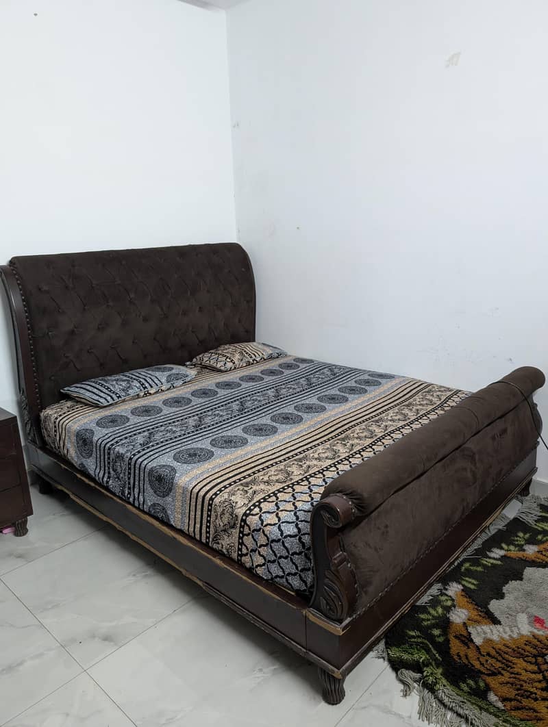 Bed Set + Sofa Set 0