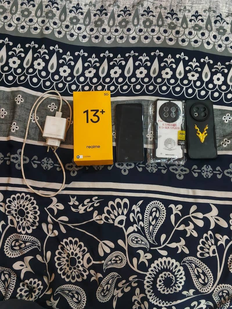 Realme 13 Plus 6