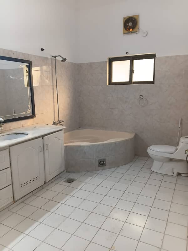 Upper Portion For Rent 6