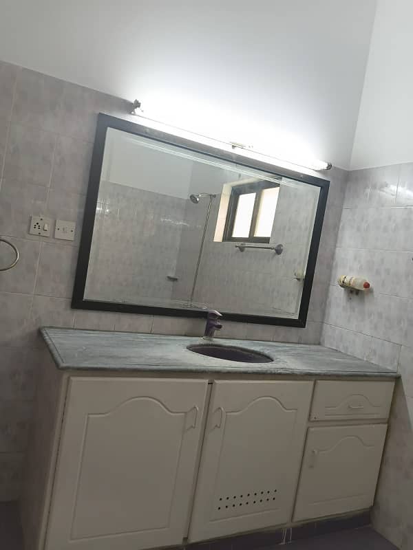 Upper Portion For Rent 7