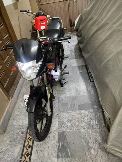 YBR yahmaha bike neat and clean